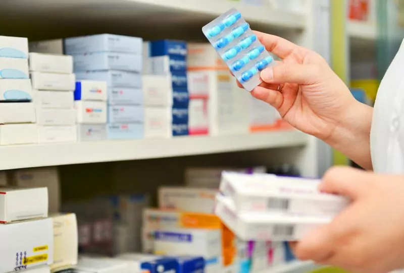¿Cuál es la diferencia entre farmacia y parafarmacia?